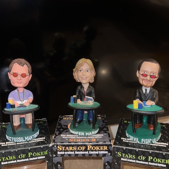 Stars of Poker Figurines Set - Picture 1 of 15